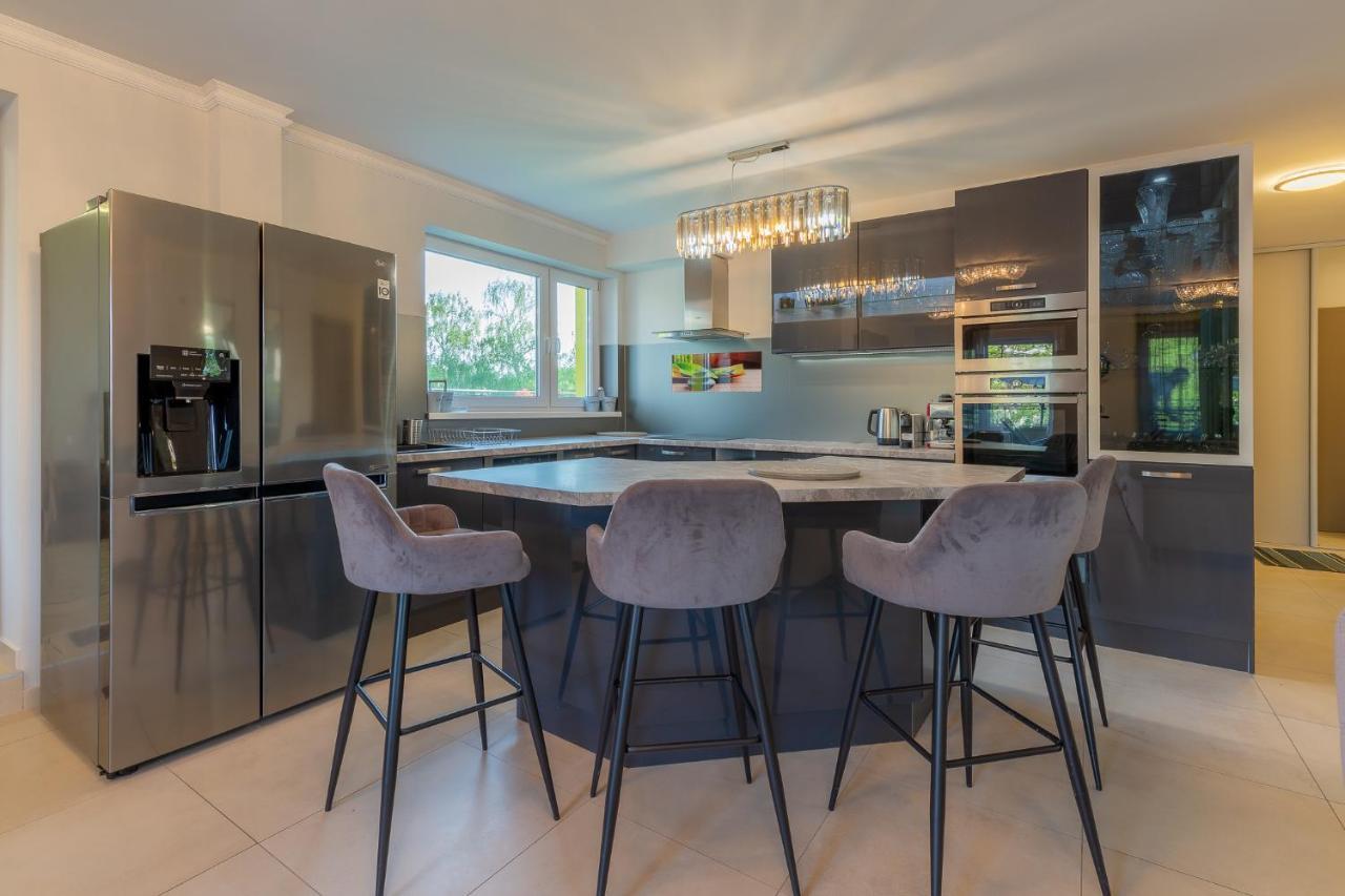 Admiral Luxury IV Apartman By Bltn Apartman Siófok Kültér fotó