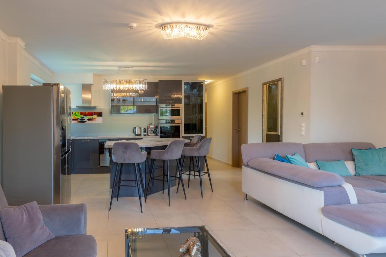 Admiral Luxury IV Apartman By Bltn Apartman Siófok Kültér fotó