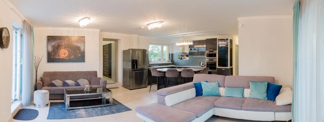 Admiral Luxury IV Apartman By Bltn Apartman Siófok Kültér fotó