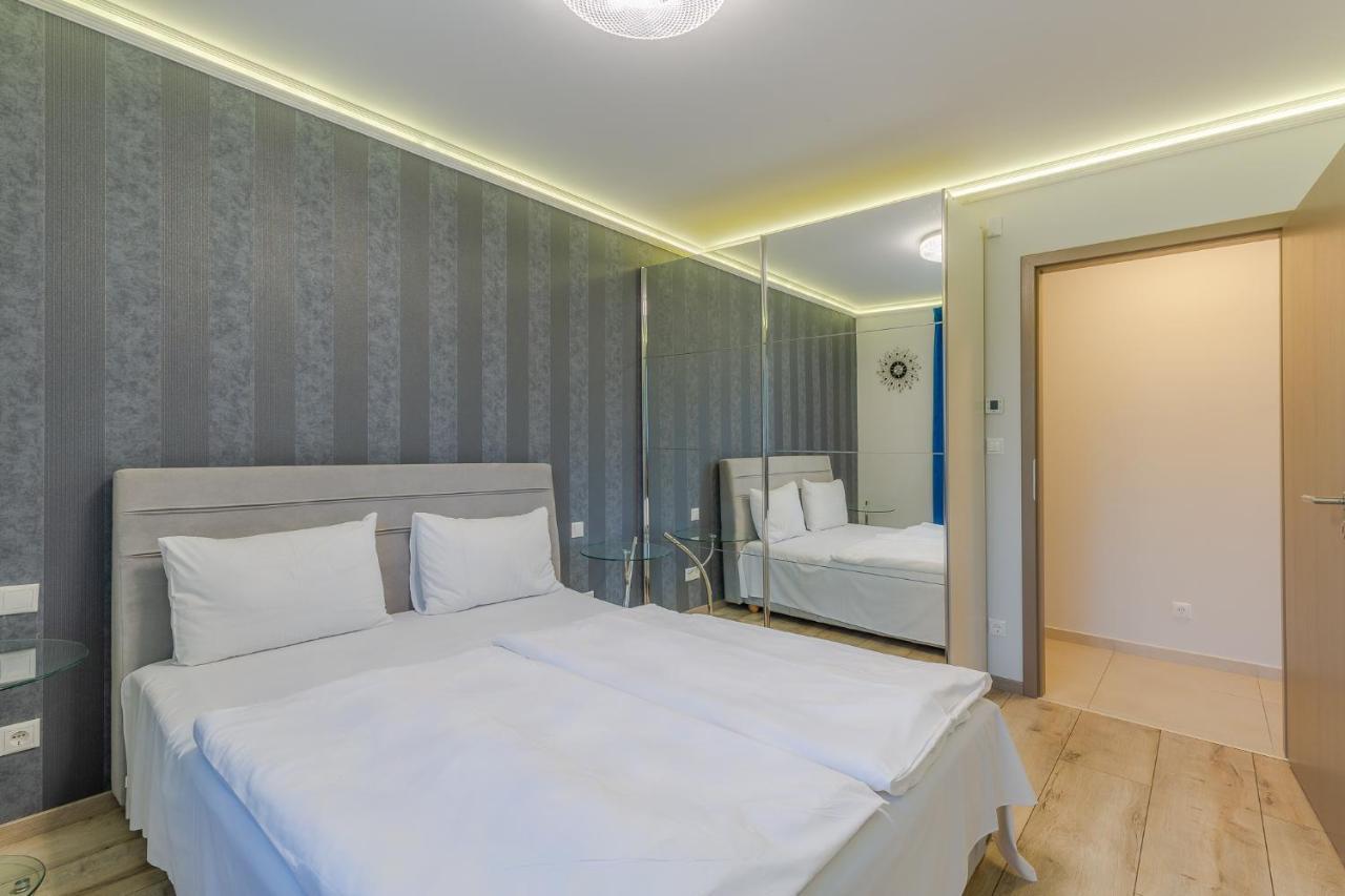 Admiral Luxury IV Apartman By Bltn Apartman Siófok Kültér fotó